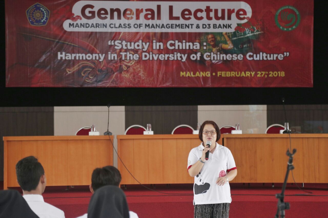 Ketua Confusius Institute China Liao Guirong (Anna) berbagi tentang pengalaman belajar dan kebudayaan di 